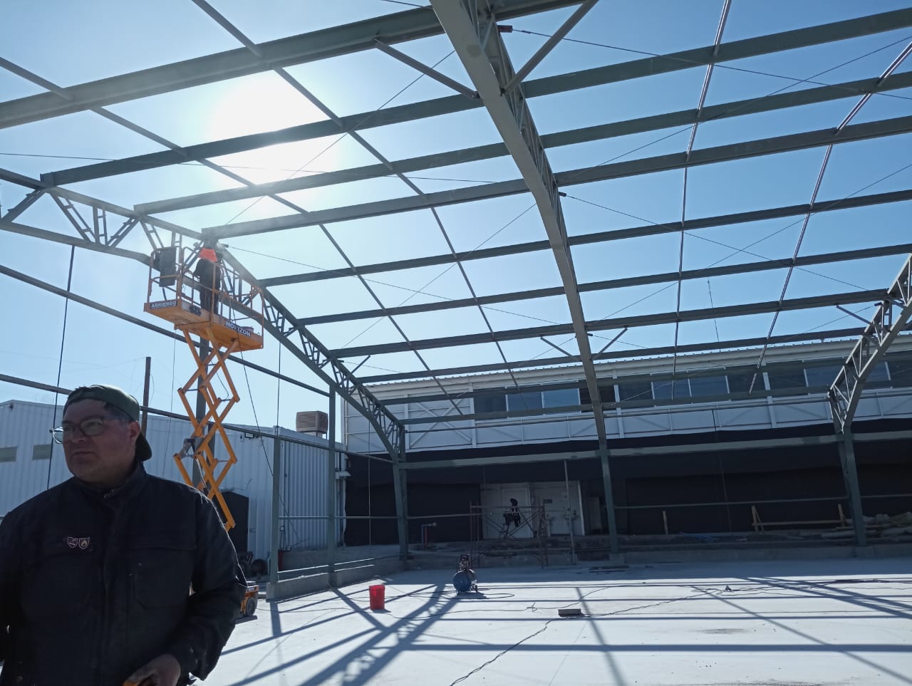 Galpón terminado vista general